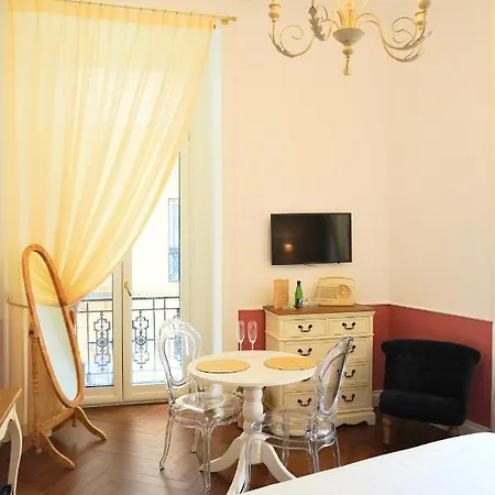 Macchiato Boutique 4*