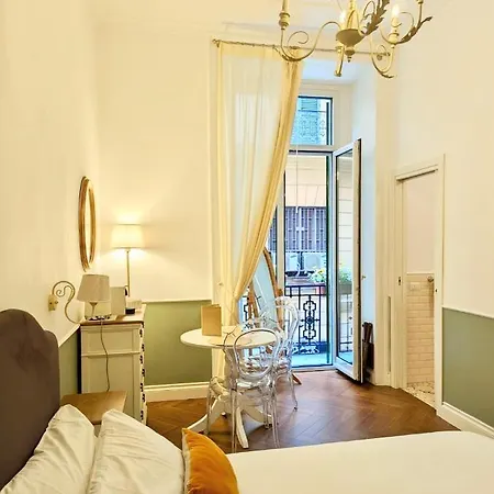 Macchiato Boutique 4* Неаполь