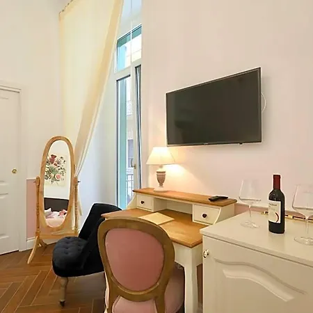 Macchiato Boutique 4*
