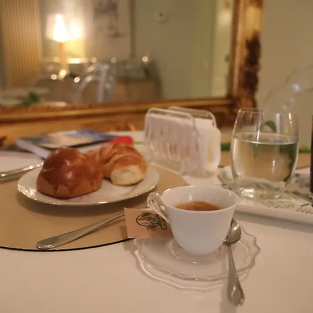 Macchiato Boutique Panzió 4*